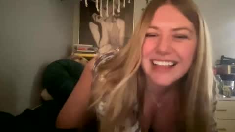 allyanalangel online show from January 8, 4:55 am