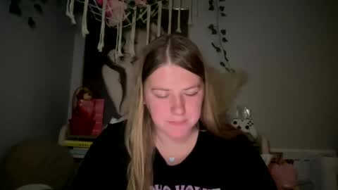 allyanalangel online show from March 3, 6:48 am