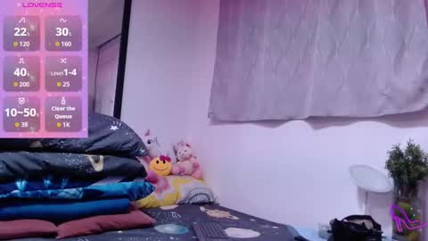 Allysonstonnes online show from November 23, 2:00 am