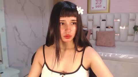 Snapshot of allyssa_bellini_s chatting on September 9, 8:19 pm Allysa online show from September 9, 8:19 pm