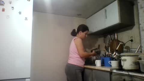 Alma online show from December 11, 10:38 pm