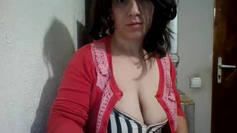 Alma online show from December 15, 10:47 pm