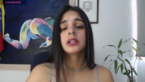 Snapshot of alma_sweet chatting on December 4, 5:44 pm Arhantxa online show from December 4, 5:44 pm