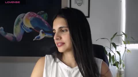 Snapshot of alma_sweet chatting on December 5, 8:00 pm Arhantxa online show from December 5, 8:00 pm