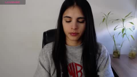 Snapshot of alma_sweet chatting on March 8, 1:25 pm Arhantxa online show from March 8, 1:25 pm