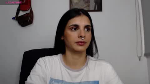 Snapshot of alma_sweet chatting on September 25, 10:24 pm Arhantxa online show from September 25, 10:24 pm