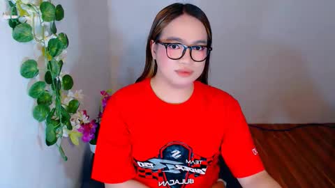 Snapshot of almirablont13 chatting on November 28, 4:09 pm Almira online show from November 28, 4:09 pm