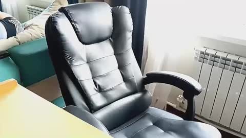 Snapshot of almirsex chatting on October 13, 11:43 am almirsex online show from October 13, 11:43 am