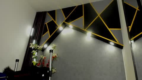 ALMMA online show from January 25, 7:28 pm