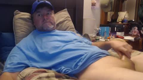 Snapshot of almostheaven chatting on January 19, 12:28 pm almostheaven online show from January 19, 12:28 pm