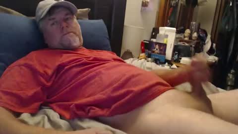 Snapshot of almostheaven chatting on November 29, 1:25 pm almostheaven online show from November 29, 1:25 pm