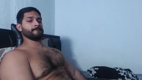 Snapshot of alonxoo chatting on October 29, 2:47 am alonxoo online show from October 29, 2:47 am