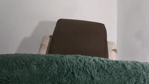 alotofcream4u online show from September 16, 4:46 am