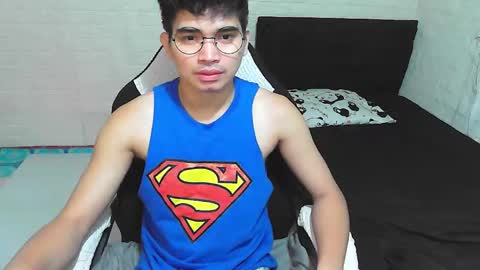 Angelo online show from November 17, 5:35 am