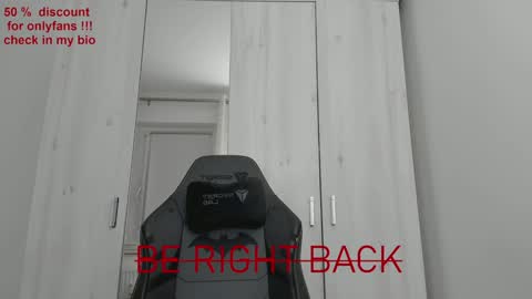 Andi online show from January 25, 5:51 pm