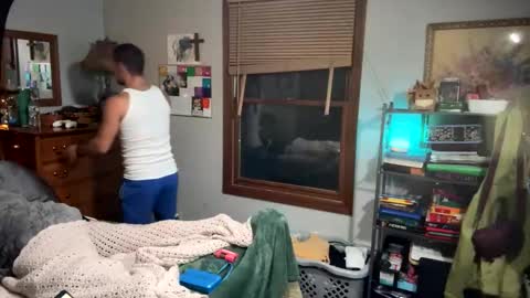 alphadomcole online show from November 12, 5:41 am