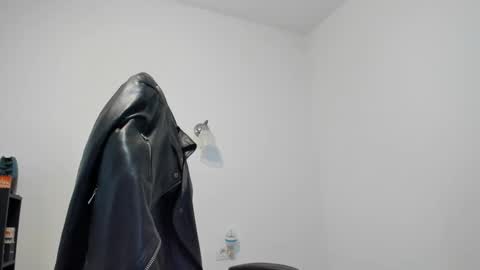 LeatherMaster online show from December 26, 10:59 am