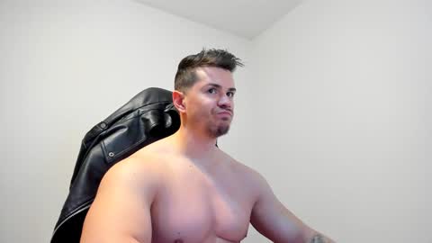 LeatherMaster online show from January 15, 5:40 am