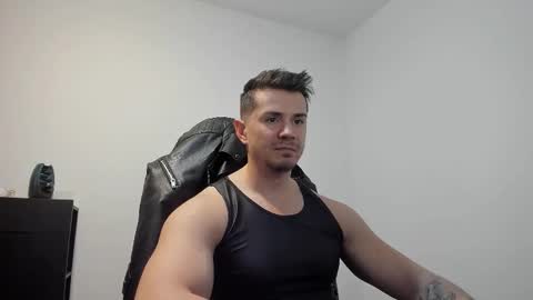 LeatherMaster online show from November 5, 8:25 am