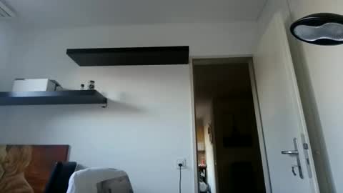 alphah_hunk online show from October 16, 2:51 pm