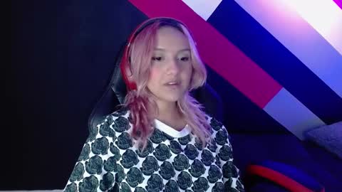 Alter  online show from January 7, 6:03 pm