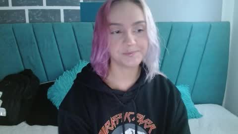 Alter  online show from December 1, 11:59 am