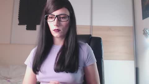 Snapshot of alycetn chatting on February 22, 2:08 pm Alice online show from February 22, 2:08 pm