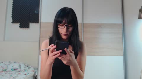 Snapshot of alycetn chatting on October 17, 11:24 am Alice online show from October 17, 11:24 am