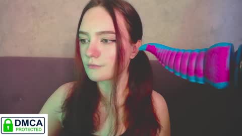 Alyssa online show from December 18, 10:08 am