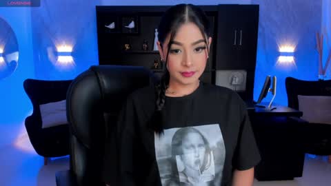 Aly  online show from January 26, 11:39 am