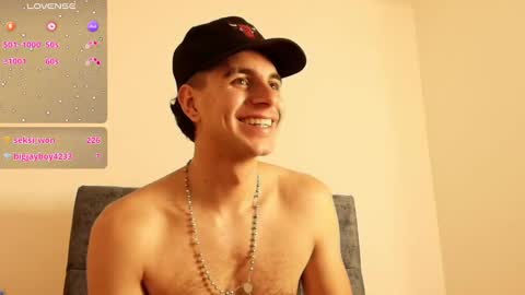 Amadeo Wild online show from December 4, 5:11 pm