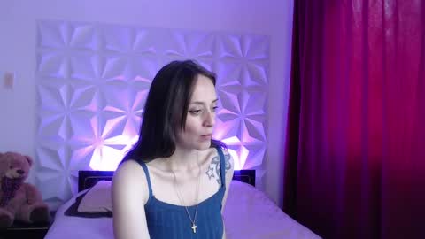 Amalett online show from September 9, 1:43 pm