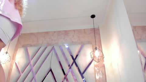 Amalia Im Back See you soon this January 7 at 10 pm Colombia time online show from January 28, 2:21 am