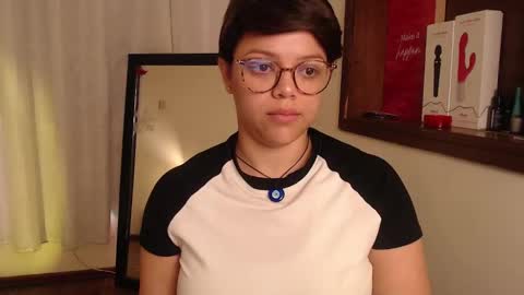         online show from December 28, 3:37 pm