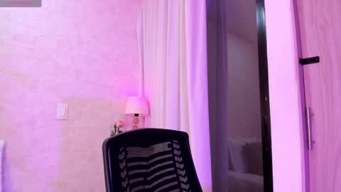 Luisa online show from January 9, 2:11 am