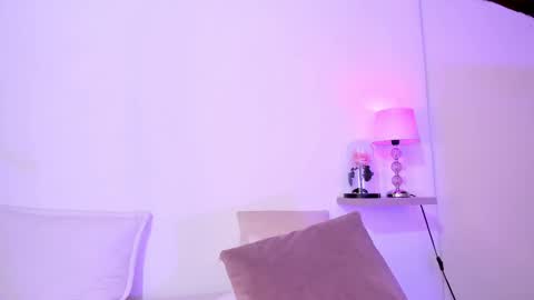 Luisa online show from March 4, 7:19 am