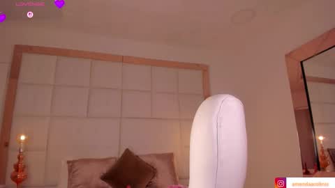 Amanda online show from November 19, 10:10 pm