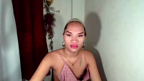 Amanda online show from October 25, 5:04 am