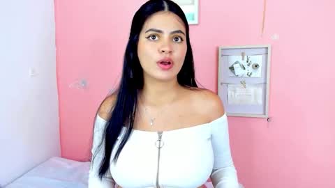 Thalia online show from October 3, 4:53 am