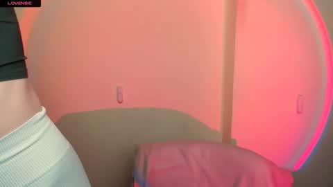 Amanda online show from November 22, 8:02 am