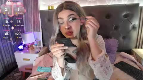 Snapshot of amapola_hs chatting on September 25, 9:51 pm amapola_hs online show from September 25, 9:51 pm