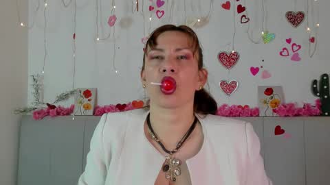 AmaraMoon  online show from October 6, 8:39 pm