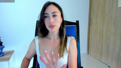 Amatista online show from February 3, 9:50 pm