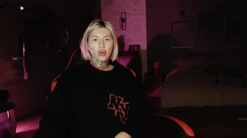 Malina online show from December 7, 3:25 am