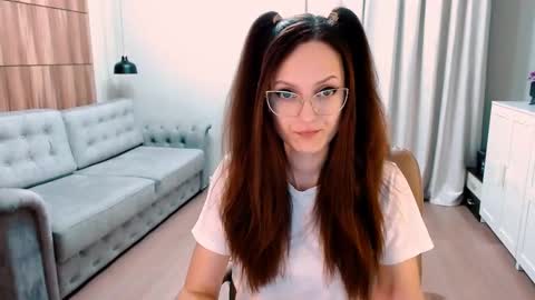 Izza online show from January 7, 2:19 pm