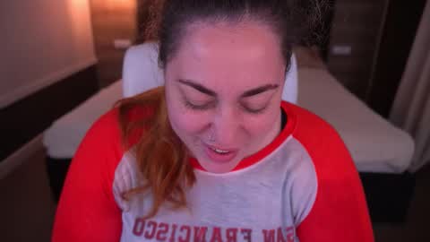 Ellie online show from September 13, 8:19 pm