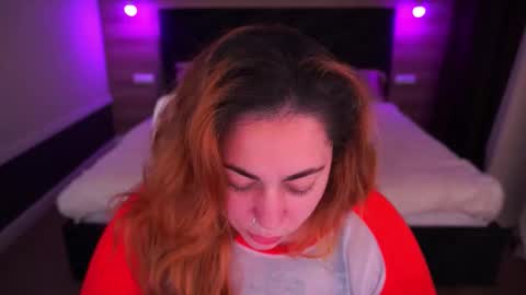 Ellie online show from September 16, 8:21 pm