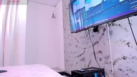 Sara  online show from October 8, 12:03 pm