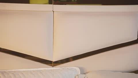 Julieta  online show from September 19, 11:33 am