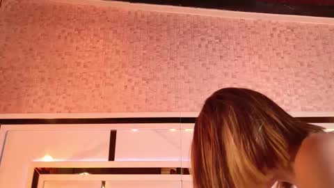 Julieta  online show from September 29, 11:37 am